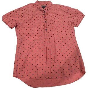 Mens Short Sleeve Pink Button-Up Shirt W/ Black Skulls Wearing Headphones Size S